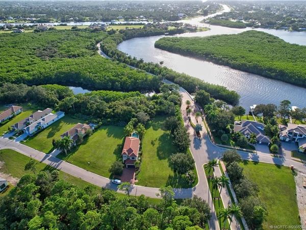 119 SE Via Bisento, Port St Lucie, FL 34952