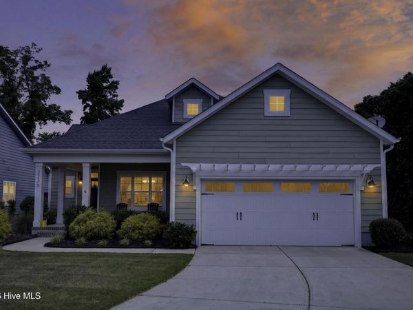 2236 Lakeside Circle, Wilmington, NC 28401