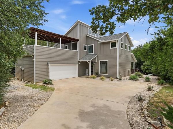 521 Diamond Point Drive, Oak Point, TX 75068