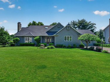54724 Beaver Creek Trail, Mishawaka, IN 46545