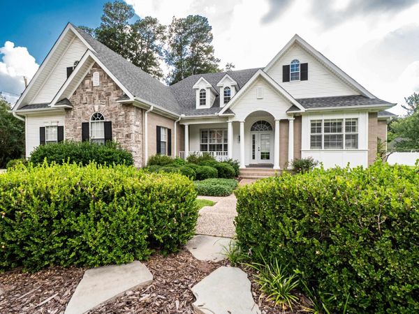 1406 Glenwood Dr, El Dorado, AR 71730