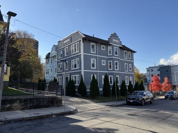3-5 Westminster Ter, Boston, MA 02119