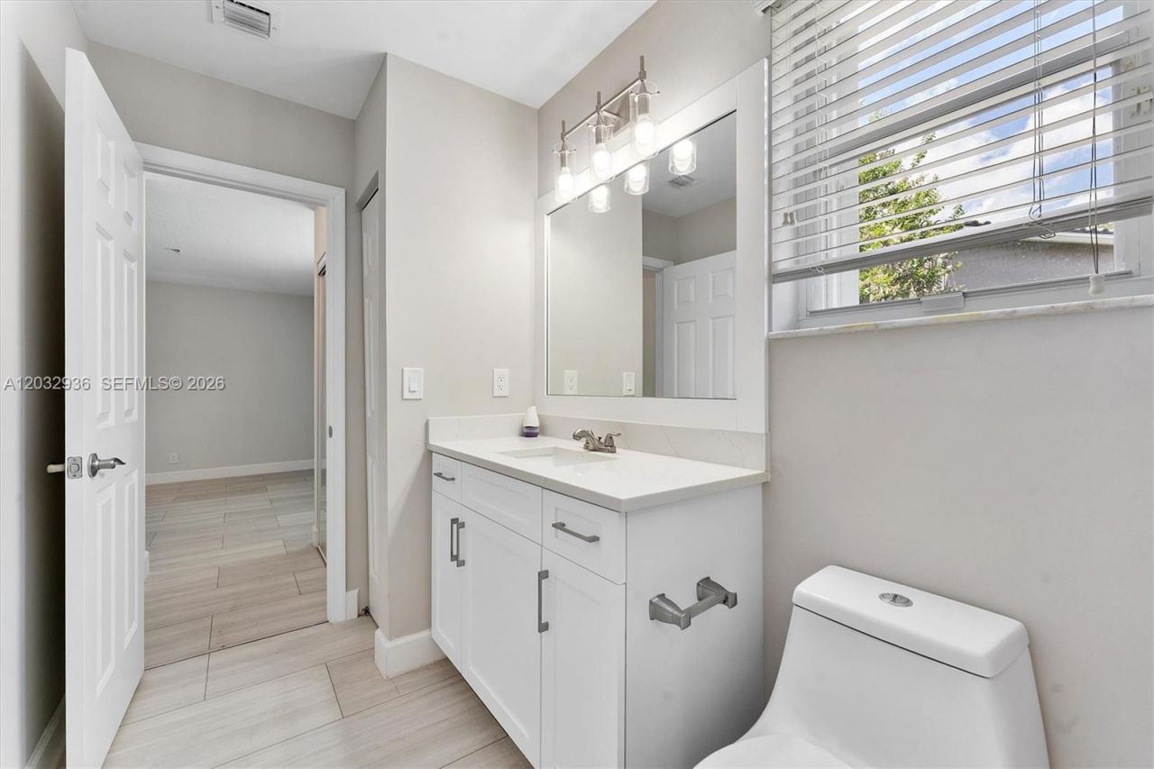 4228 NW 41st Ln , Coconut Creek, FL 33073 Photo