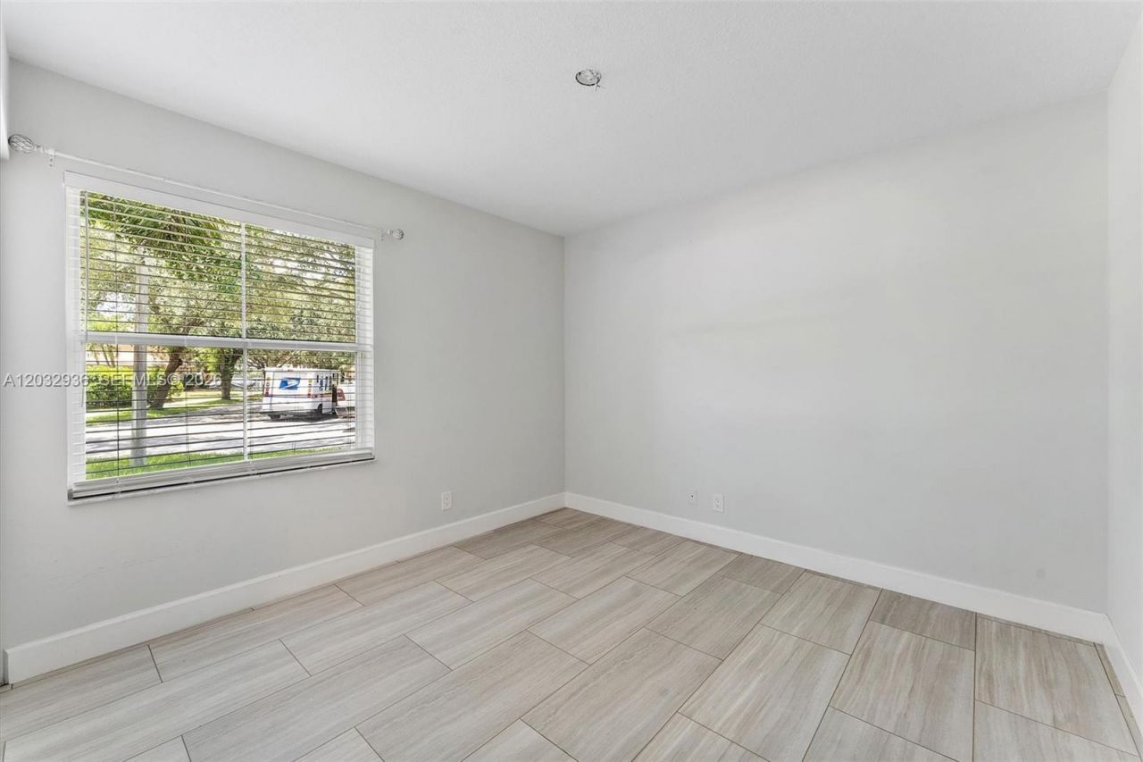 4228 NW 41st Ln , Coconut Creek, FL 33073 Photo