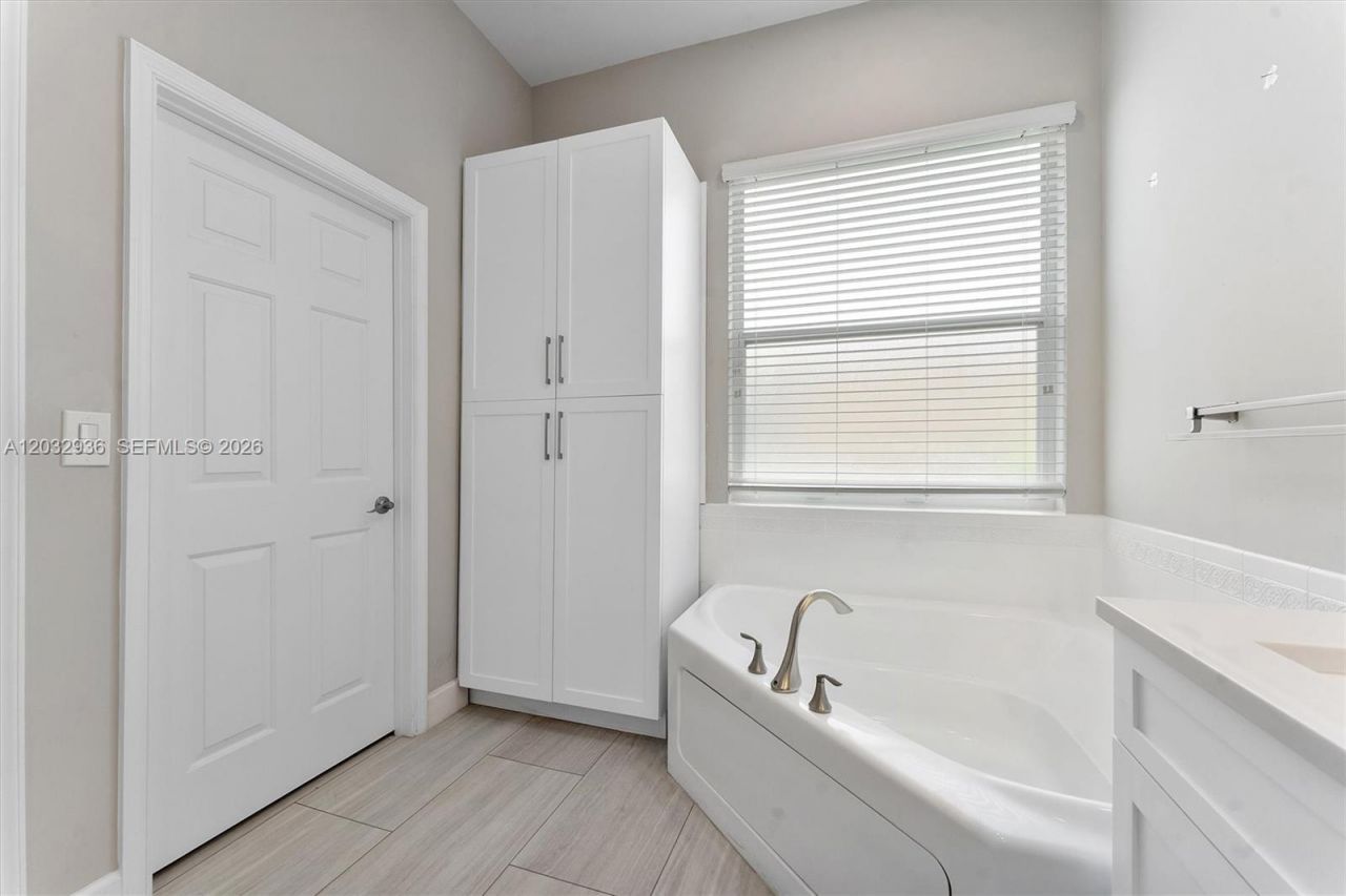 4228 NW 41st Ln , Coconut Creek, FL 33073 Photo
