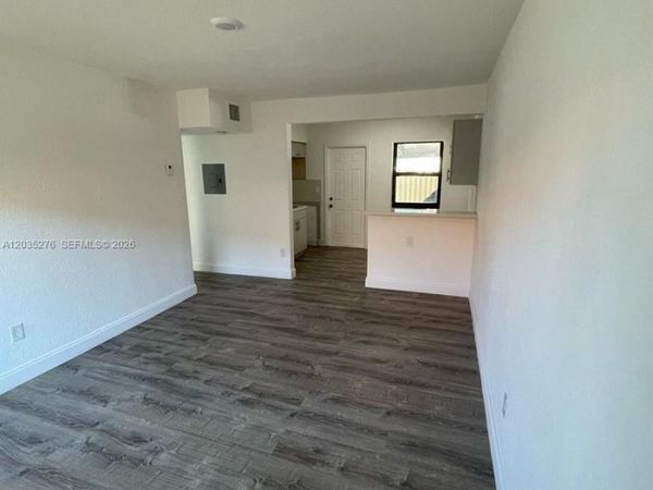 7360 SW 21st St , Unit 7360, Miami, FL 33155