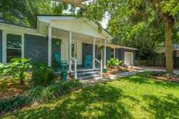 1454 Waterway Court photo 4