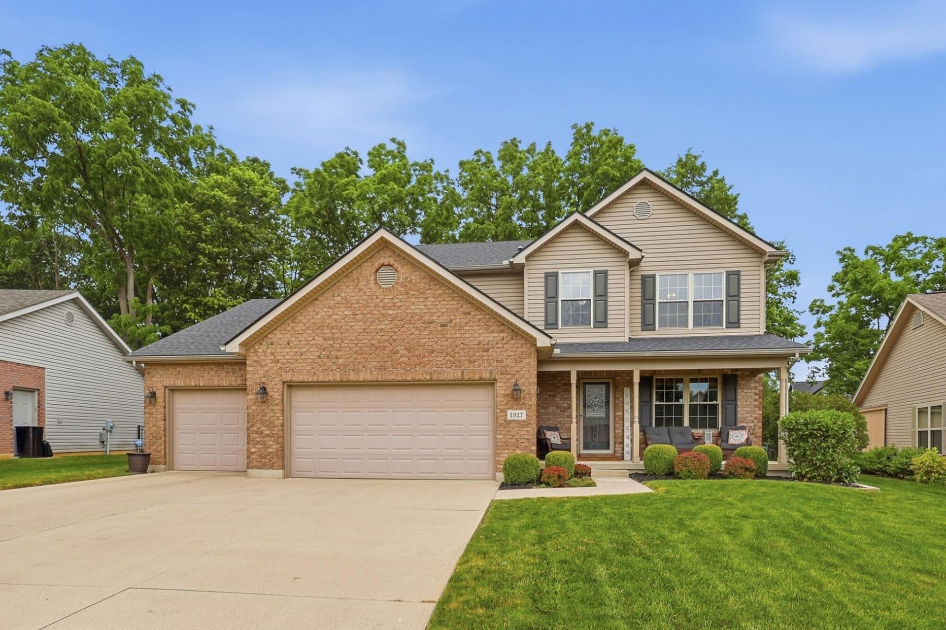 1927 Cider Mill Way, Tipp City, OH 45371 Main Photo