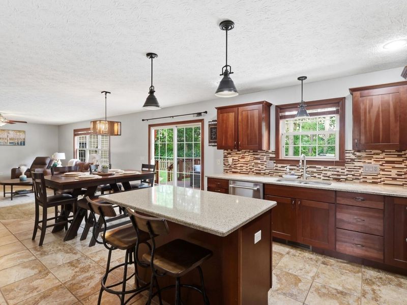 1927 Cider Mill Way, Tipp City, OH 45371 Photo 12