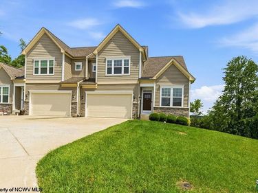 80 Bedford Court, Bridgeport, WV 26330