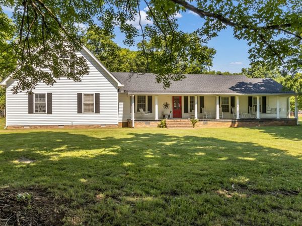 6074 Almaville Rd, Smyrna, TN 37167