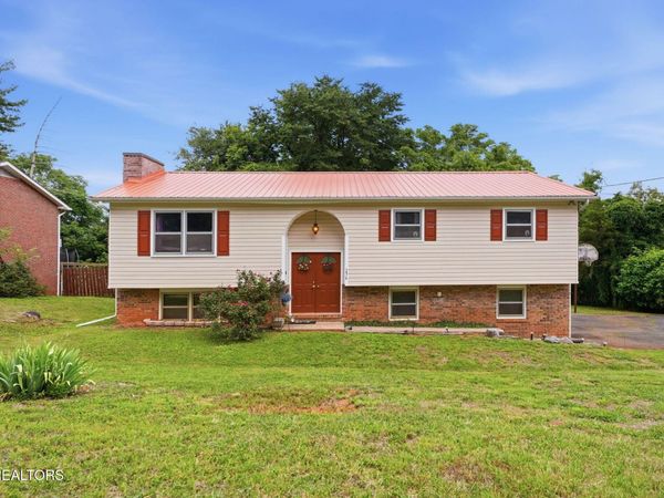 236 Royal Drive, Kingsport, TN 37663