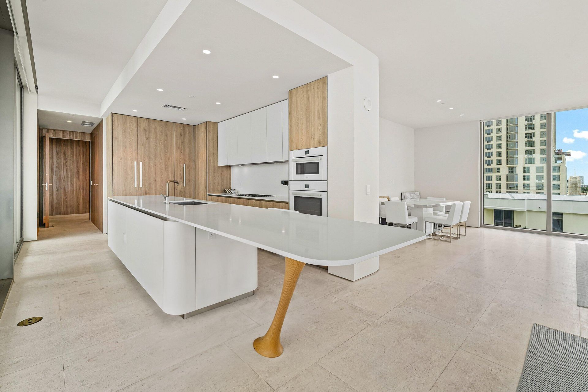 200 Arkona Court, Unit 804, West Palm Beach, FL 33401 Photo