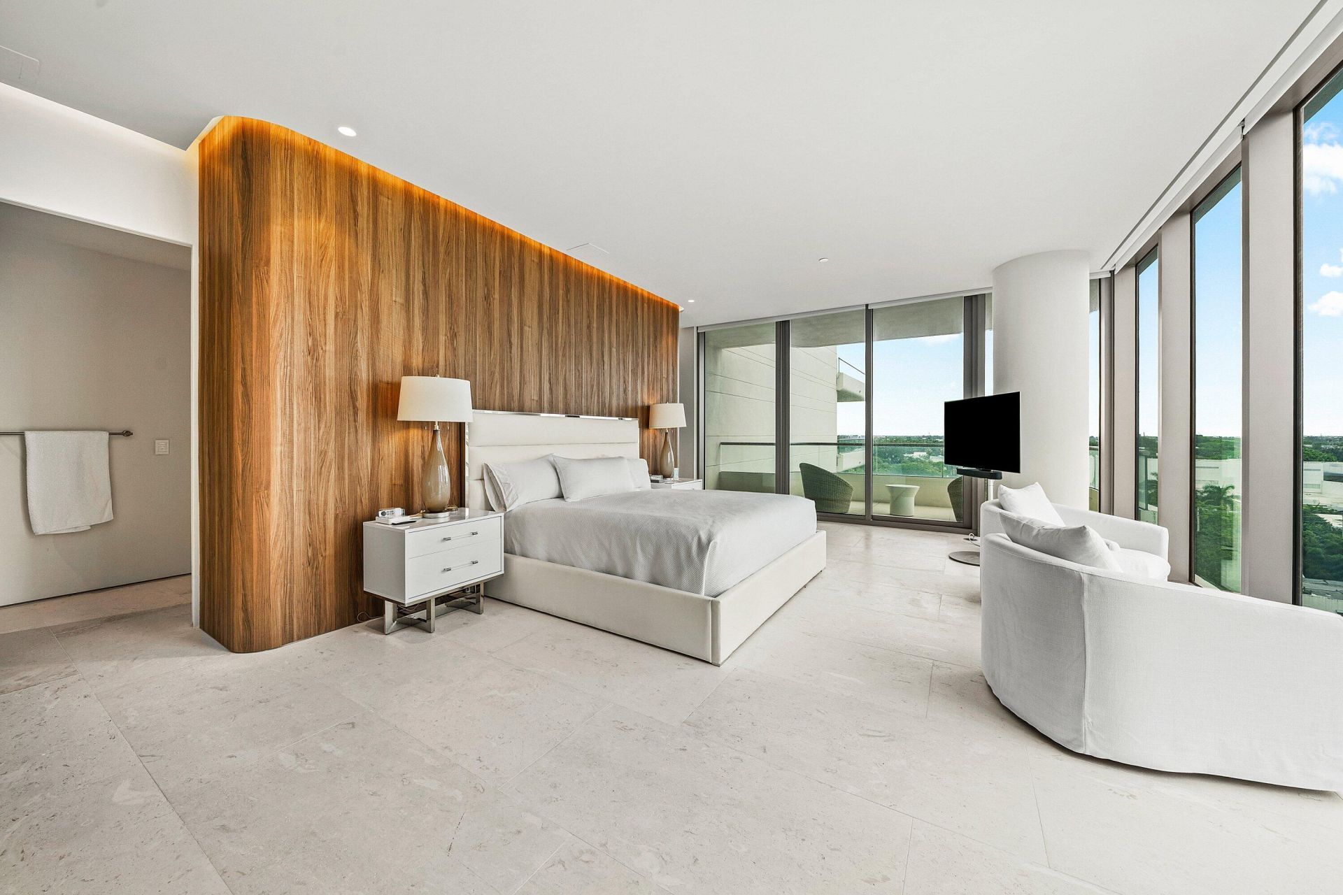 200 Arkona Court, Unit 804, West Palm Beach, FL 33401 Photo