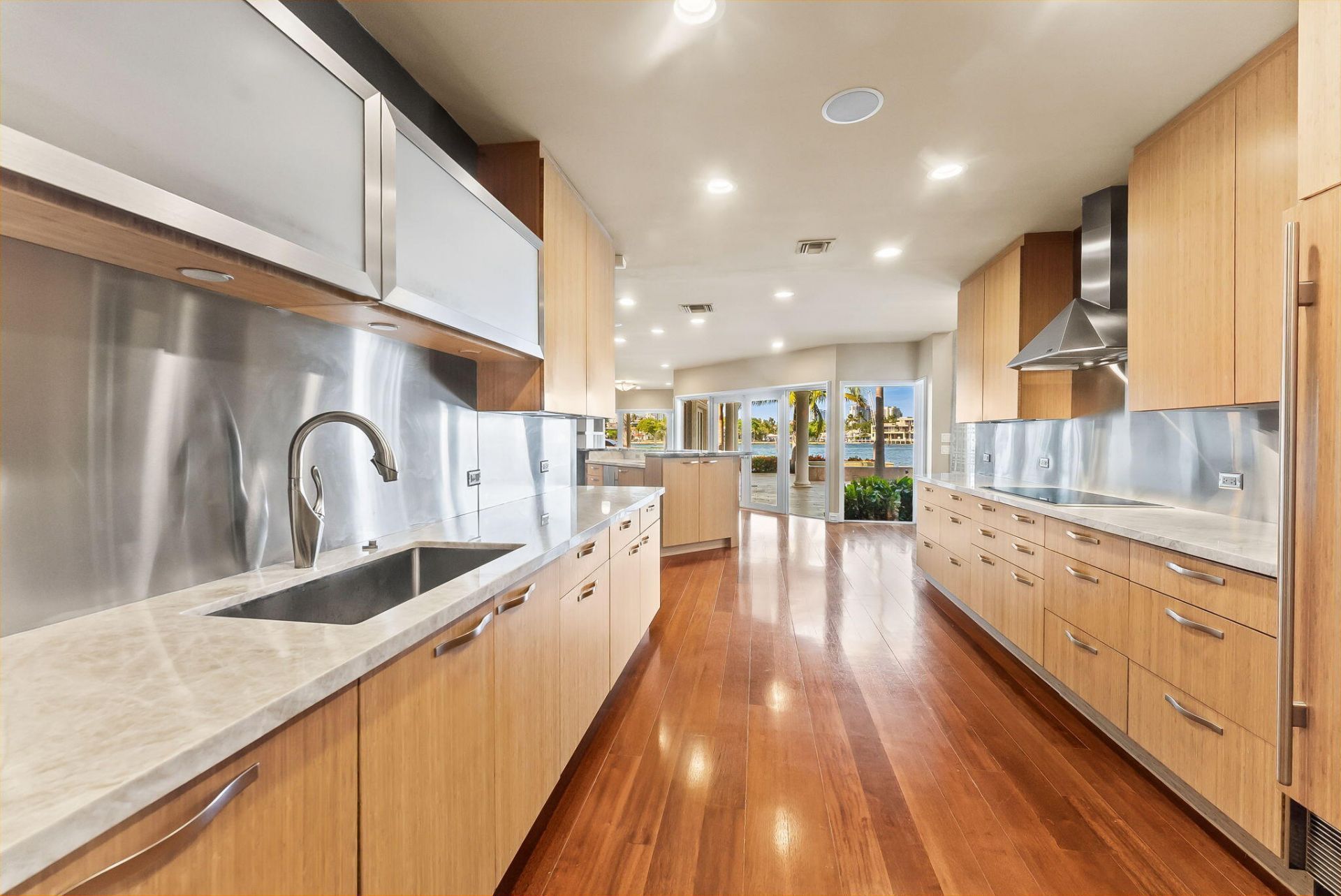 3 Isla Bahia Drive, Fort Lauderdale, FL 33316 Photo