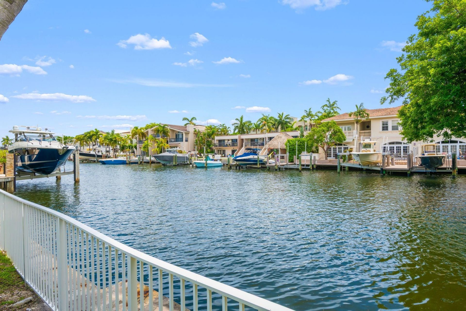 1524 Bayview Drive, Fort Lauderdale, FL 33304 Photo