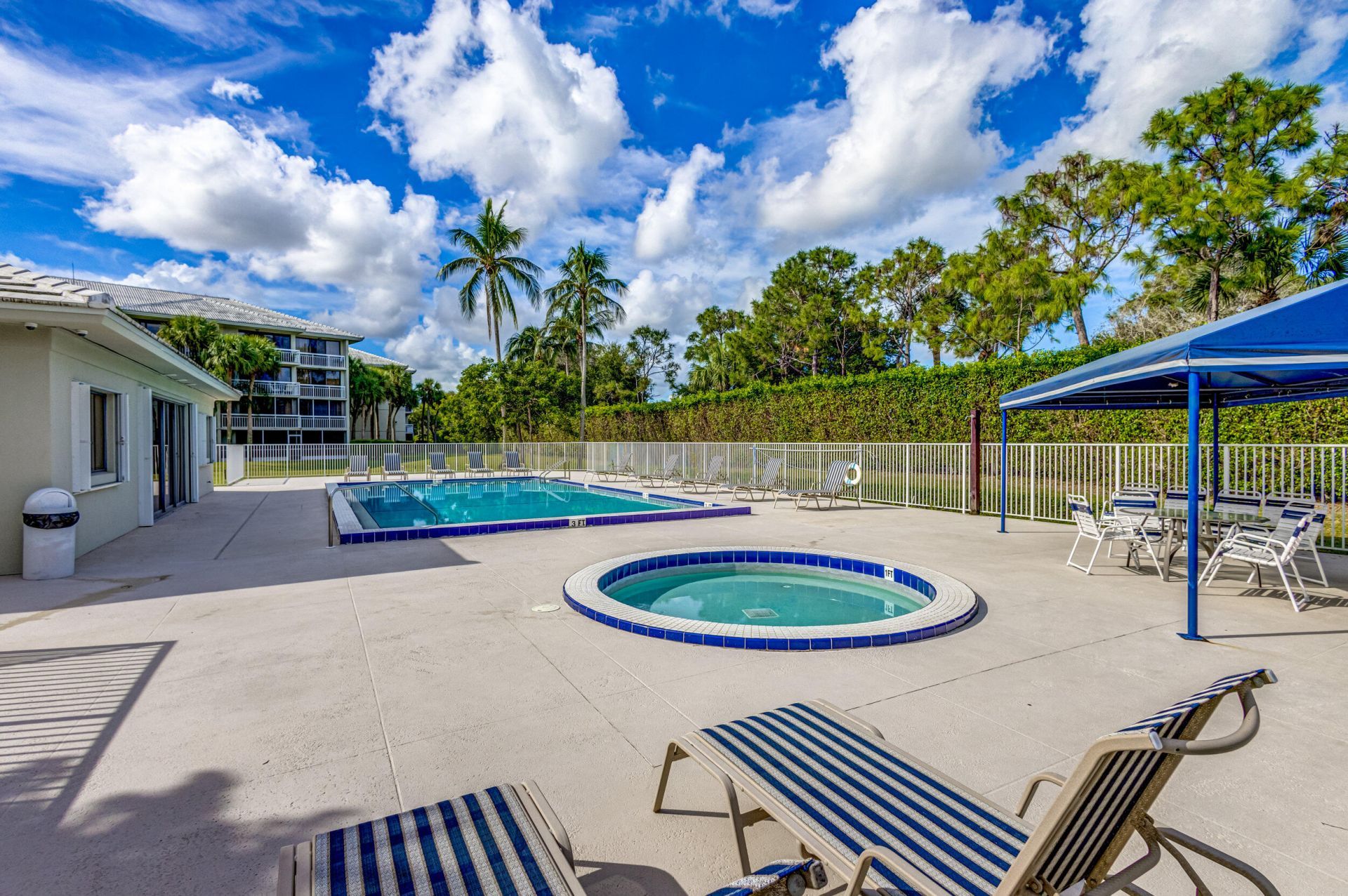 2701 Village Boulevard, Unit 12-206, West Palm Beach, FL 33409 Photo