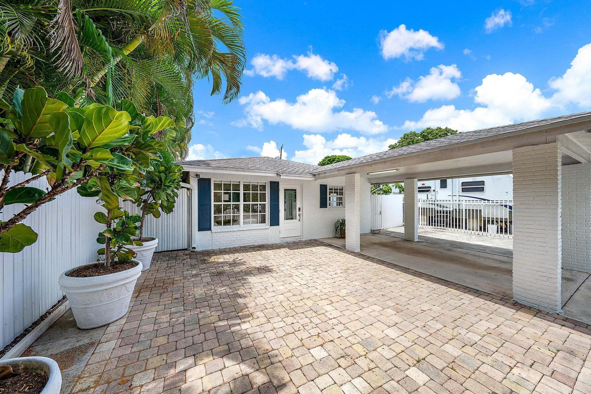 904 Ortega Road, West Palm Beach, FL 33405 Photo