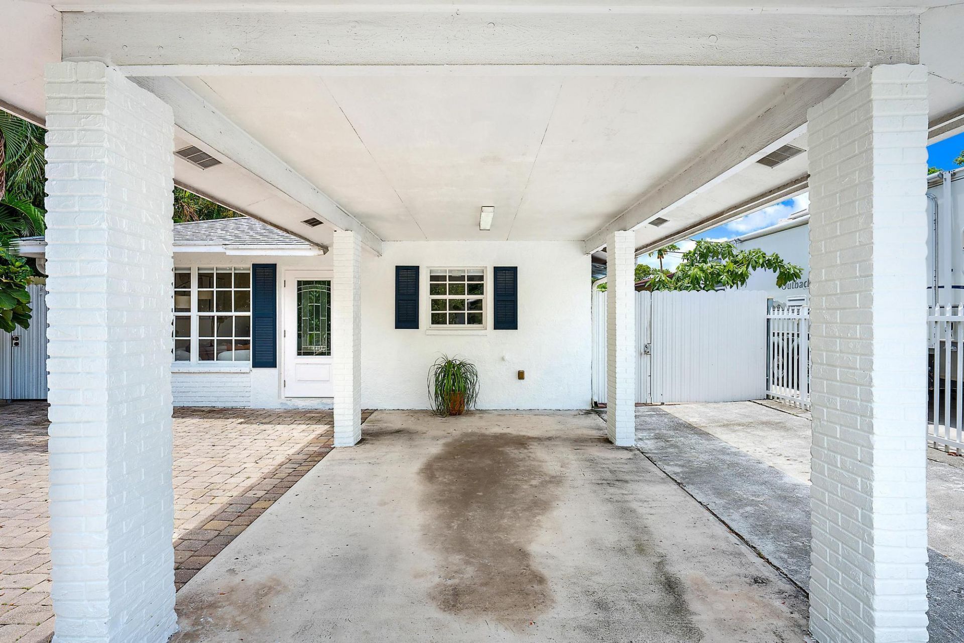 904 Ortega Road, West Palm Beach, FL 33405 Photo
