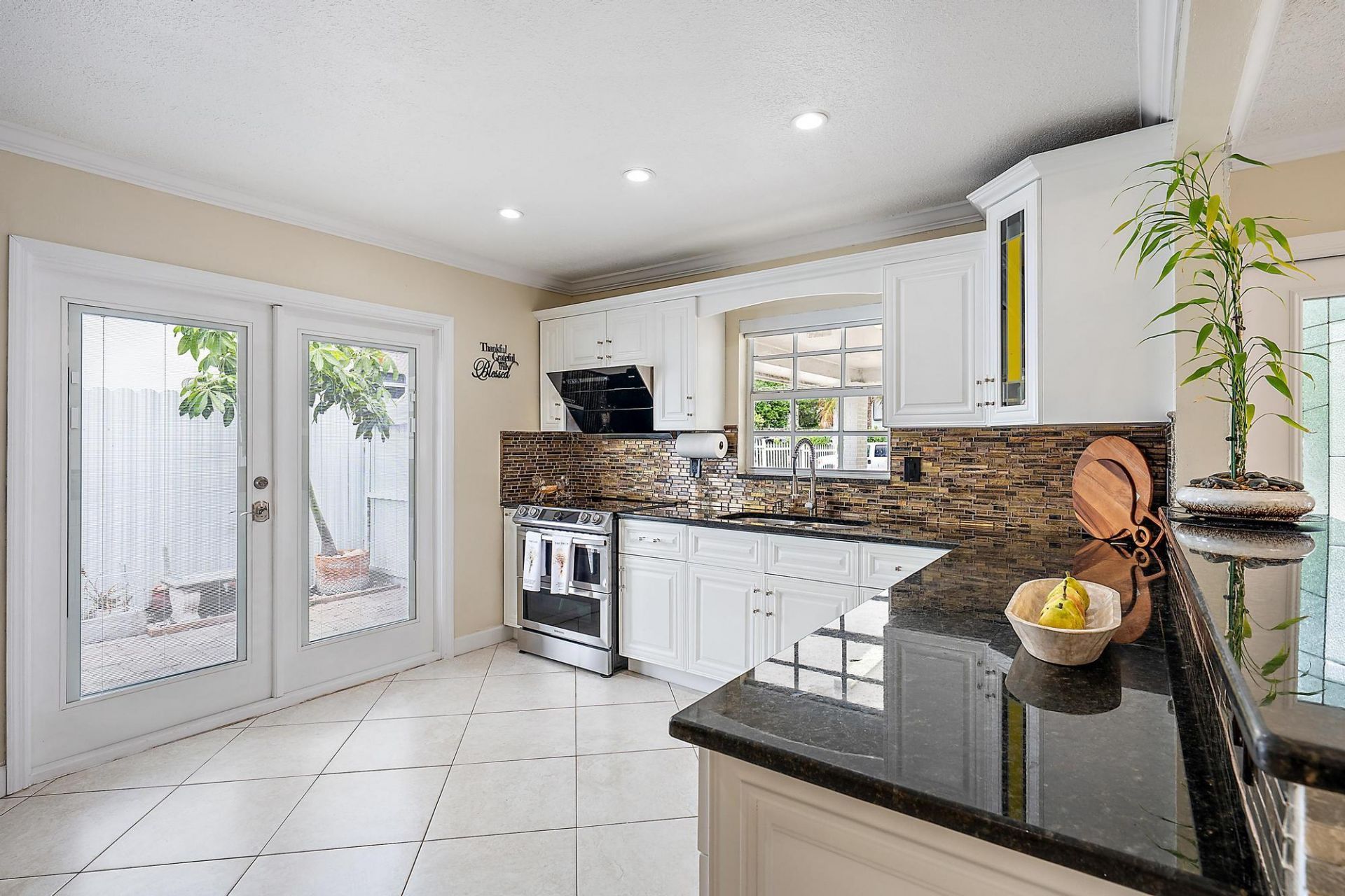 904 Ortega Road, West Palm Beach, FL 33405 Photo