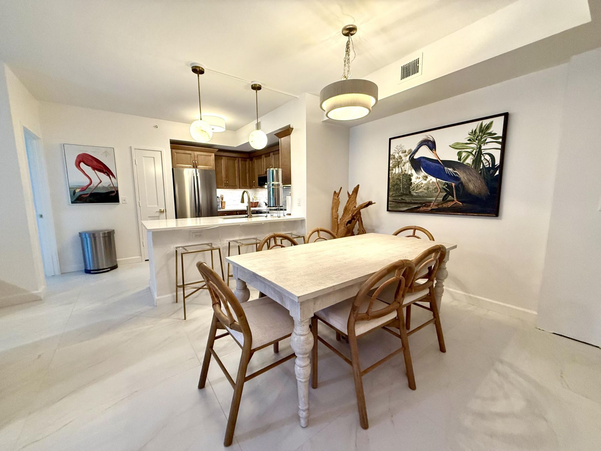 780 S Sapodilla Avenue, Unit 207, West Palm Beach, FL 33401 Photo