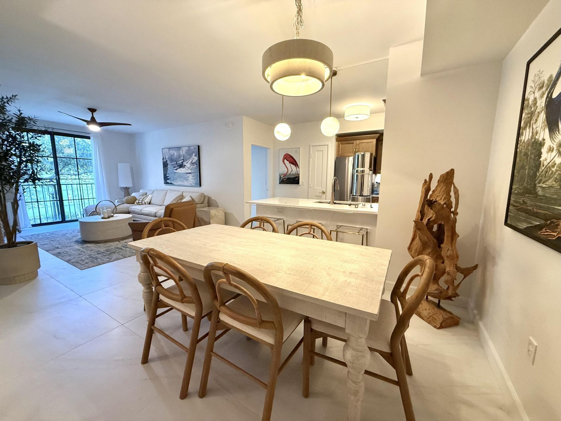 780 S Sapodilla Avenue, Unit 207, West Palm Beach, FL 33401 Photo
