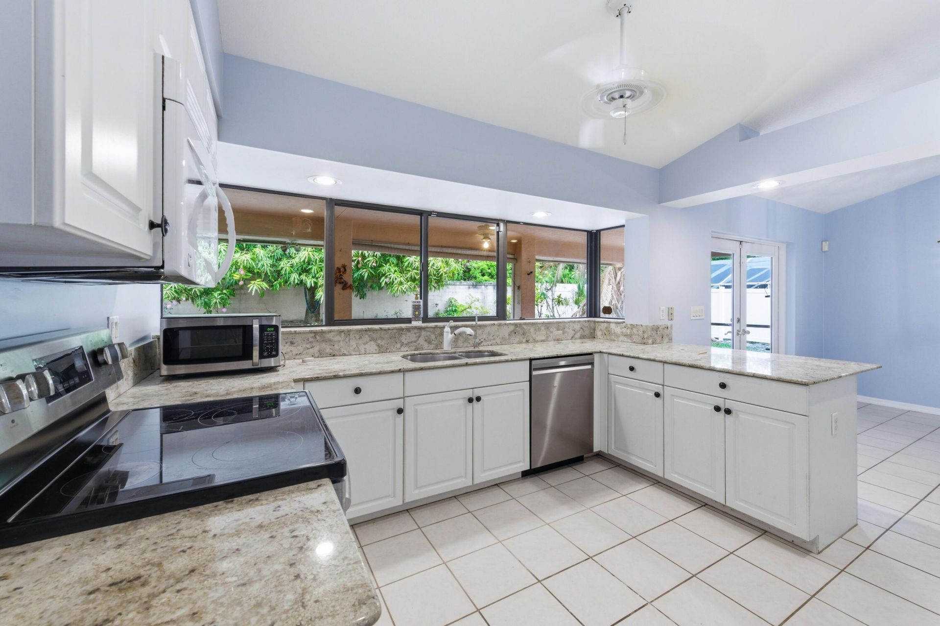 560 N Cypress Drive, Jupiter, FL 33469 Photo