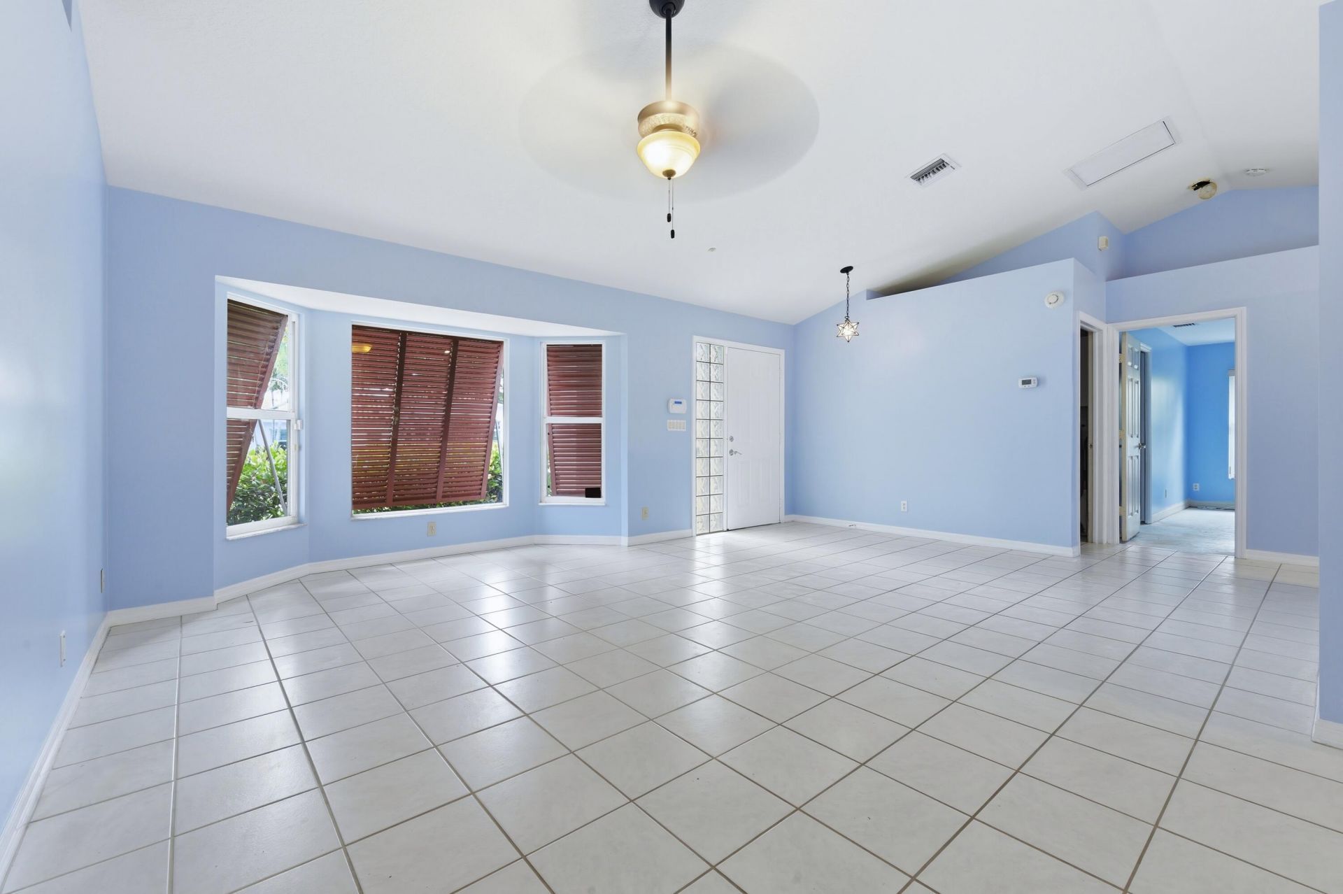 560 N Cypress Drive, Jupiter, FL 33469 Photo