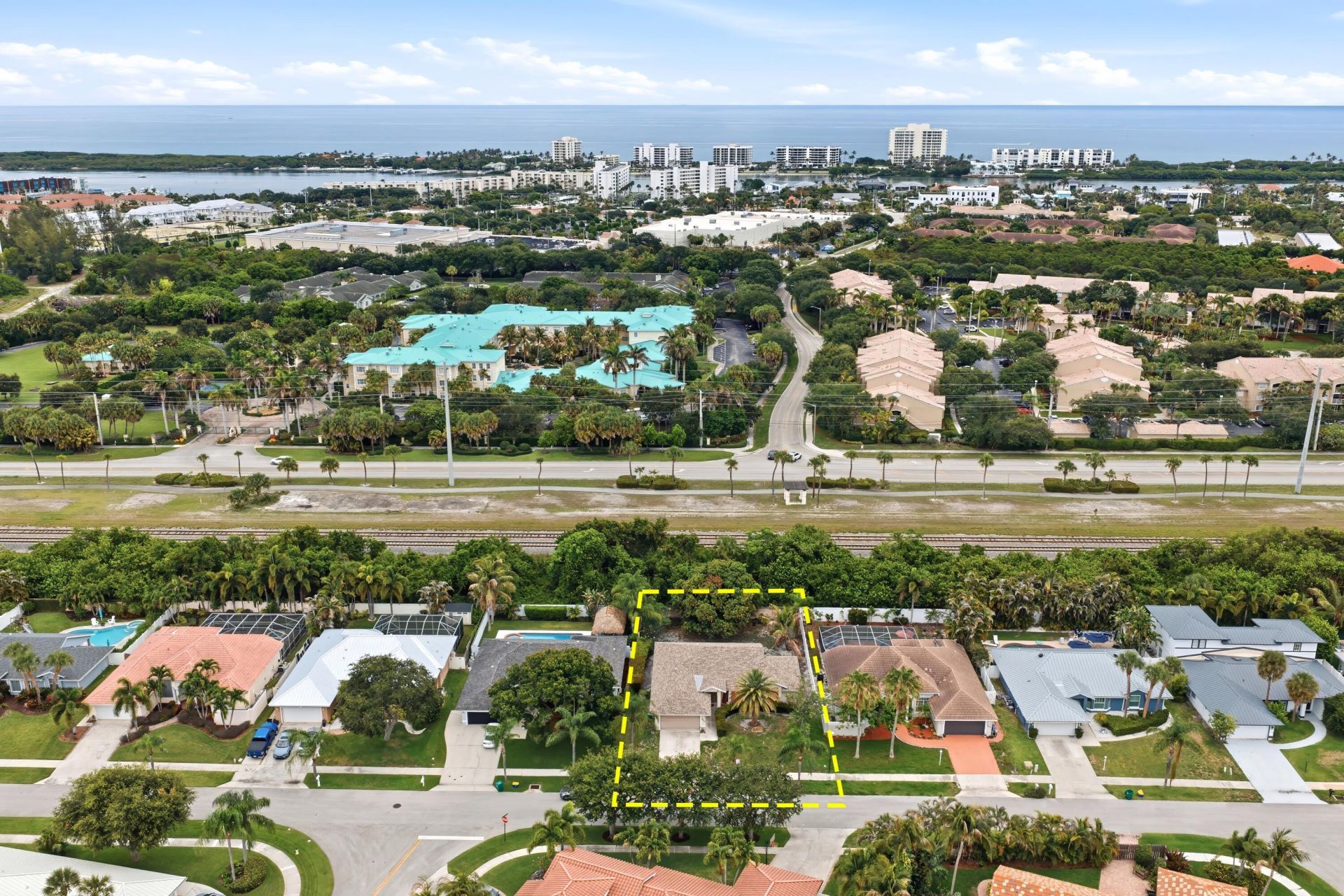 560 N Cypress Drive, Jupiter, FL 33469 Photo