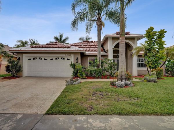 9352 Cascade Court, Boynton Beach, FL 33437