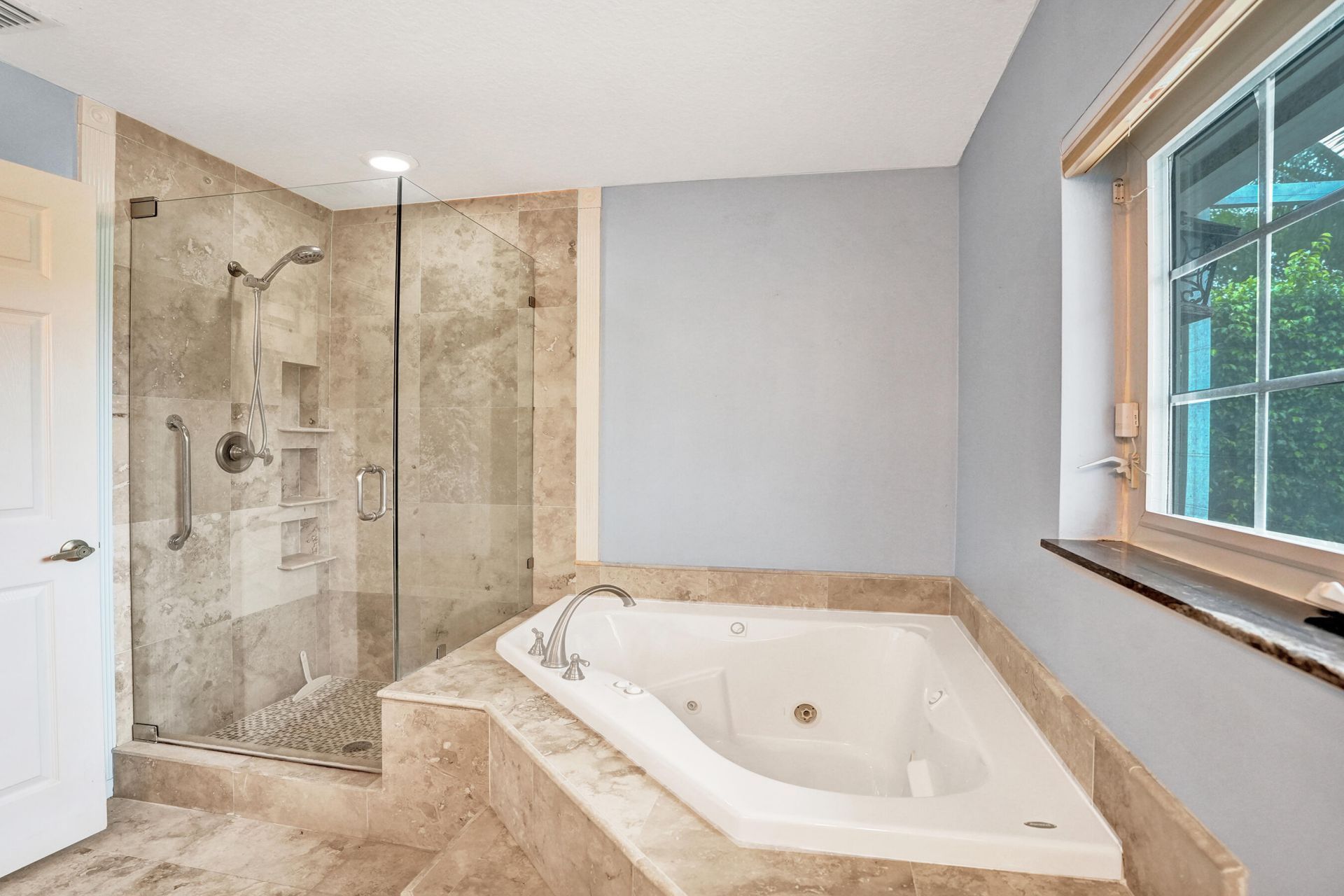 9352 Cascade Court, Boynton Beach, FL 33437 Photo