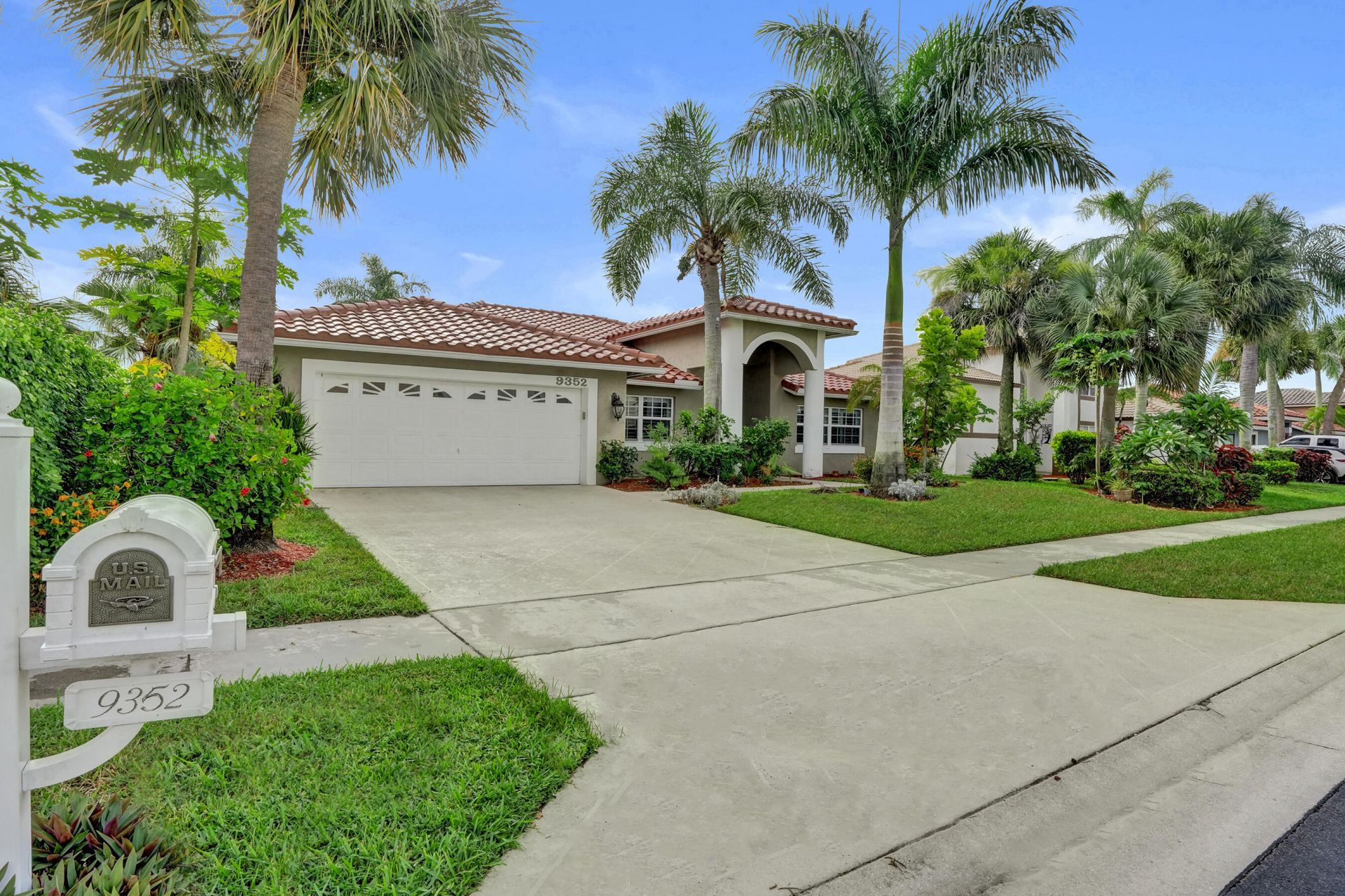 9352 Cascade Court, Boynton Beach, FL 33437 Photo