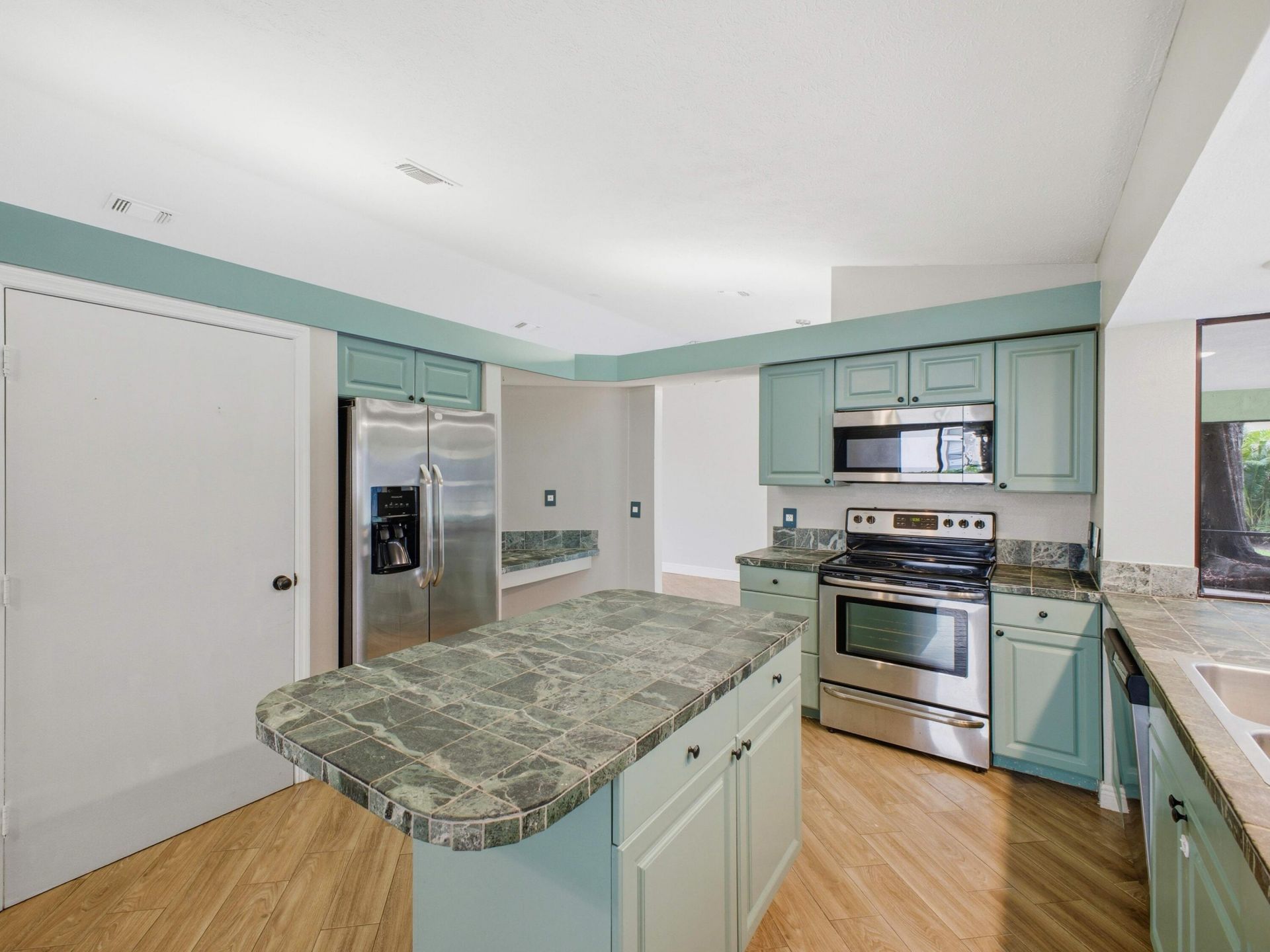 1298 SW Cedar Cove, Port Saint Lucie, FL 34986 Photo