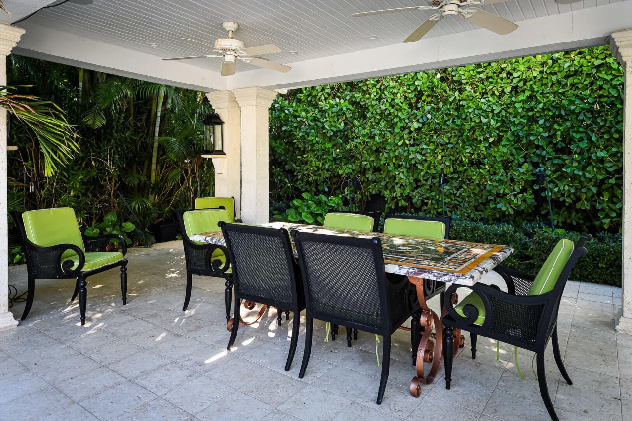 202 Coral Lane, Palm Beach, FL 33480 Photo