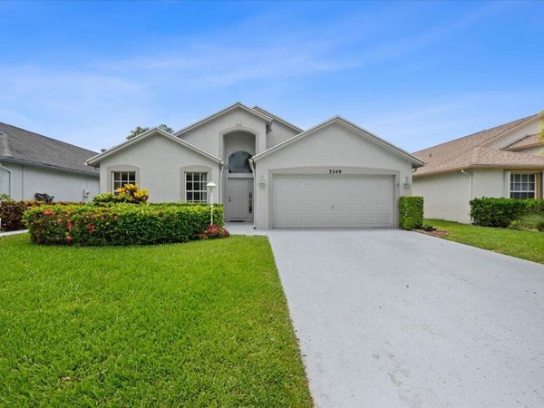 3549 Dora Lane, West Palm Beach, FL 33417