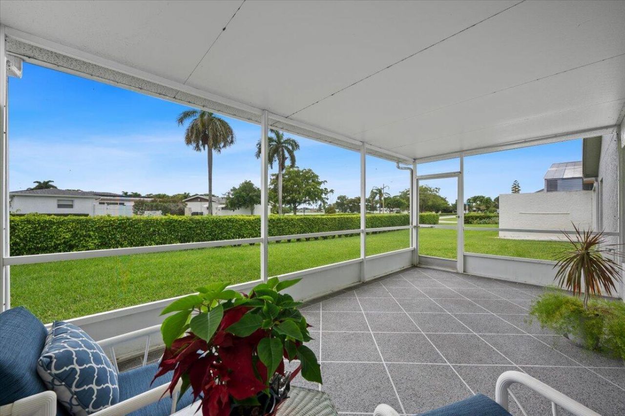3549 Dora Lane, West Palm Beach, FL 33417 Photo