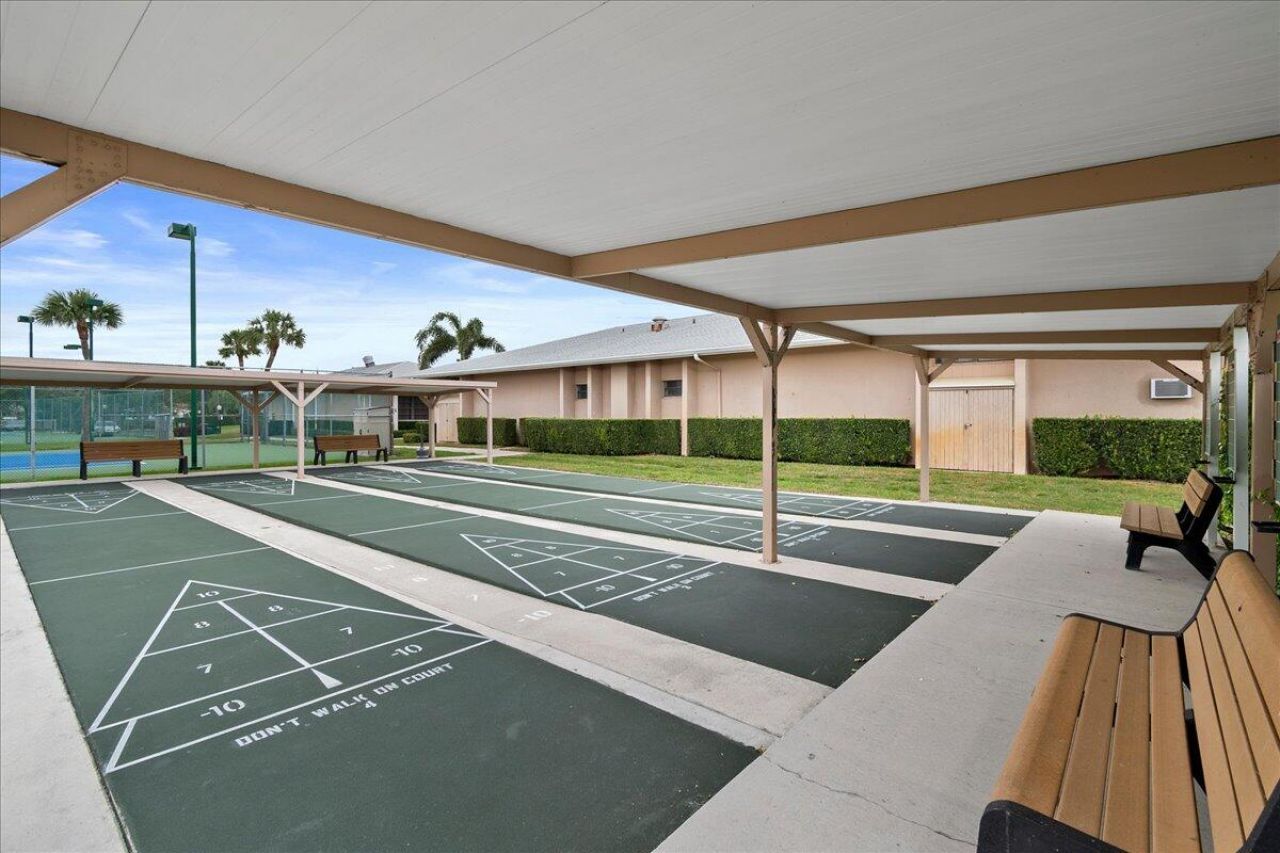 3549 Dora Lane, West Palm Beach, FL 33417 Photo