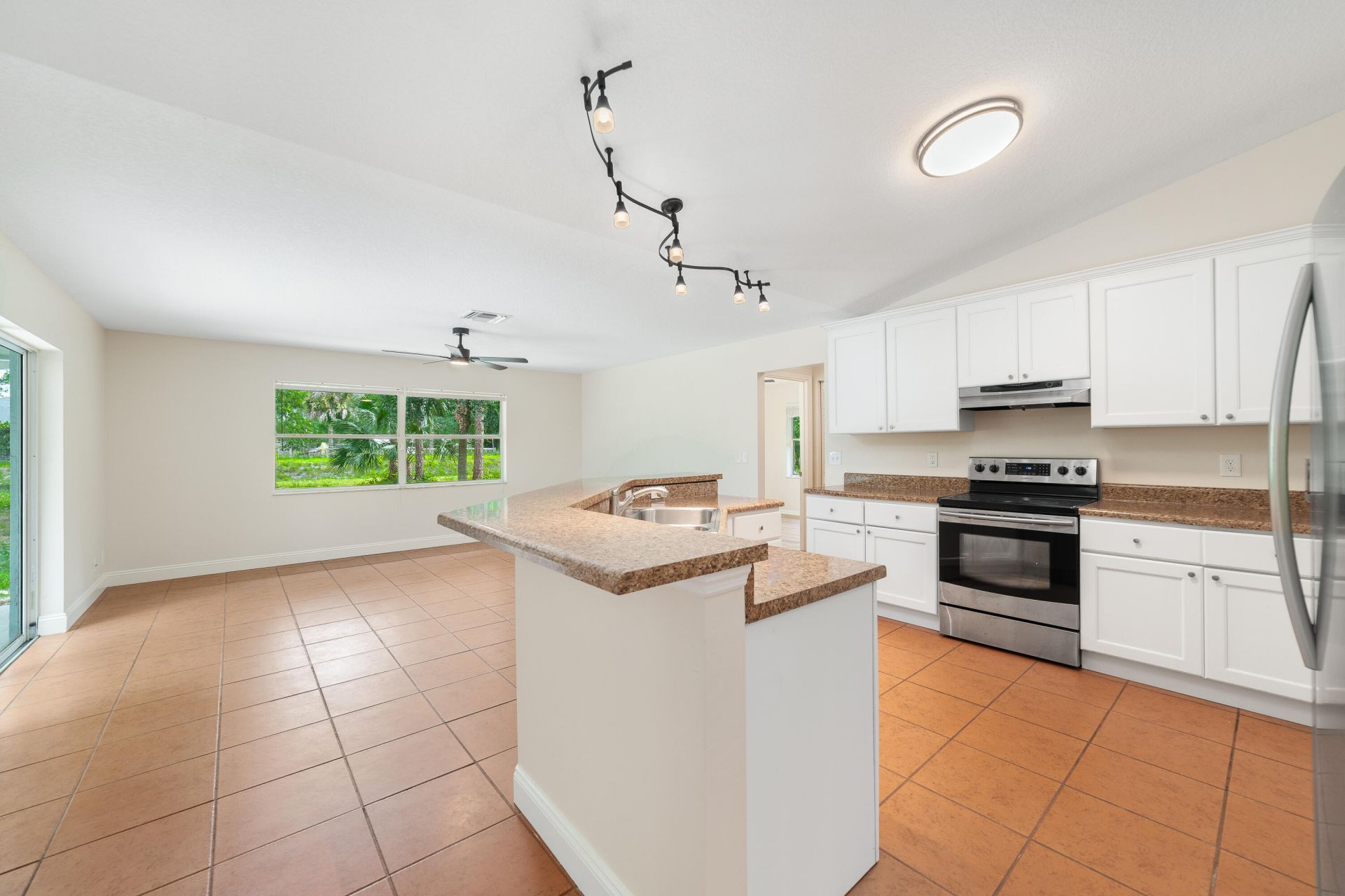 15359 97th Road N, West Palm Beach, FL 33412 Photo