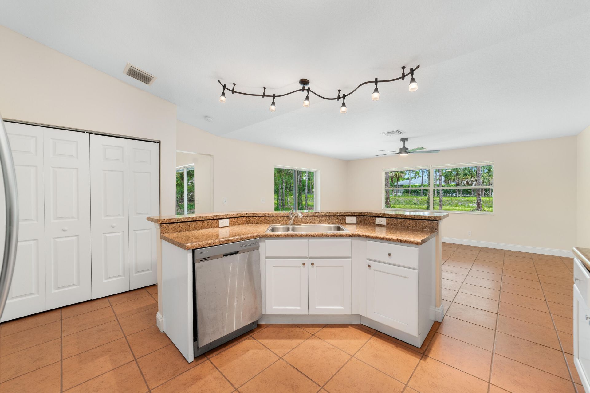 15359 97th Road N, West Palm Beach, FL 33412 Photo