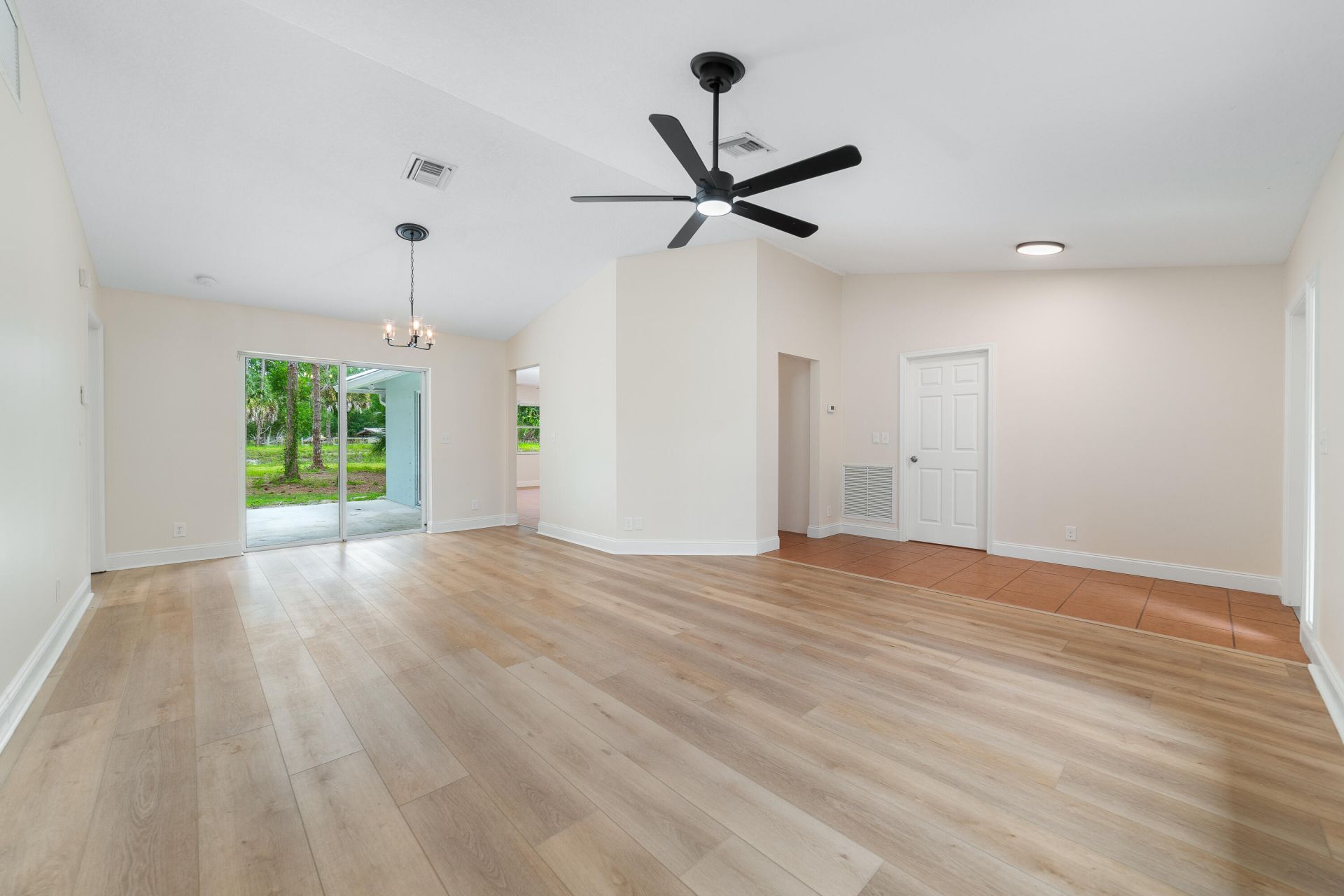 15359 97th Road N, West Palm Beach, FL 33412 Photo