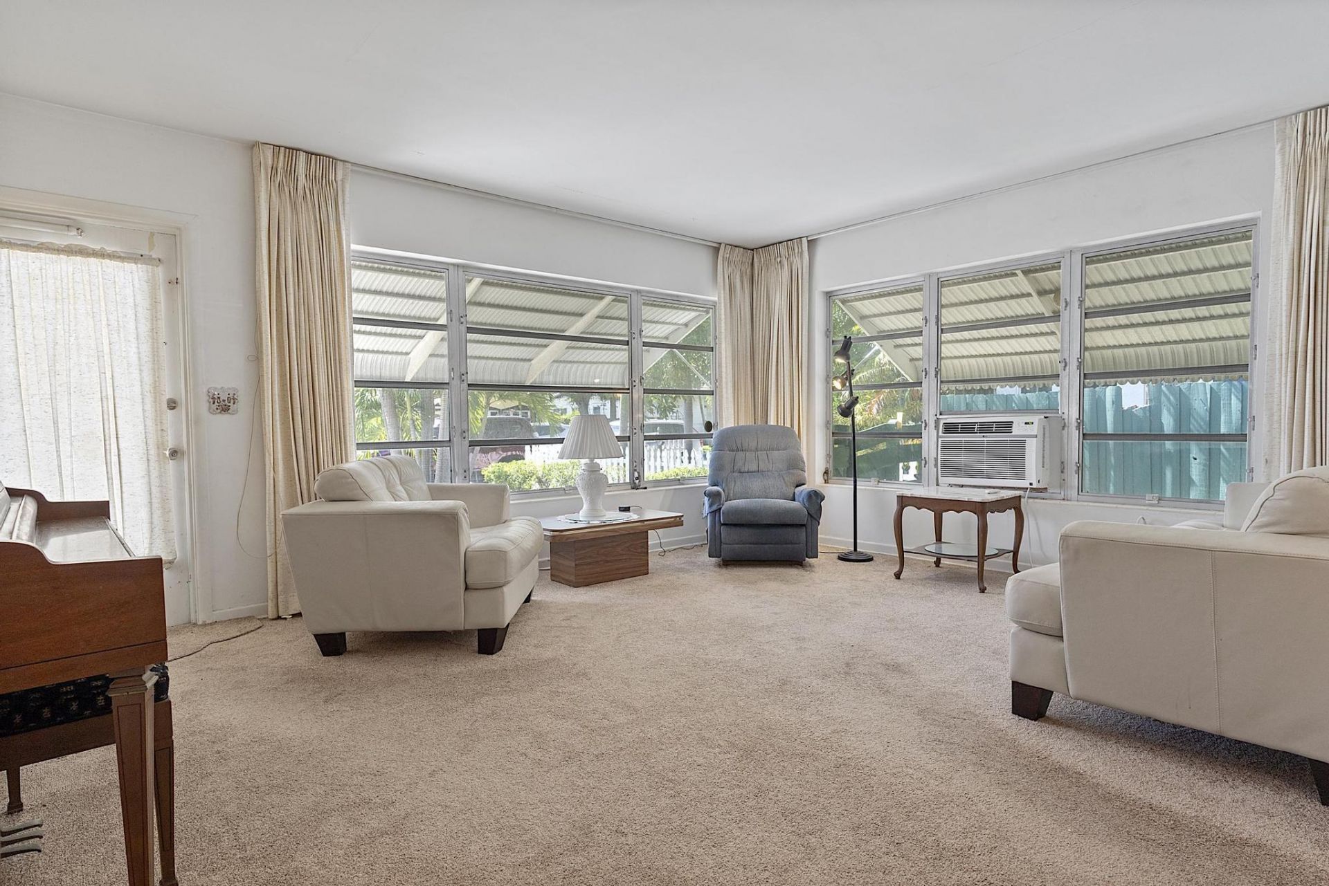 215 N M Street, Lake Worth Beach, FL 33460 Photo