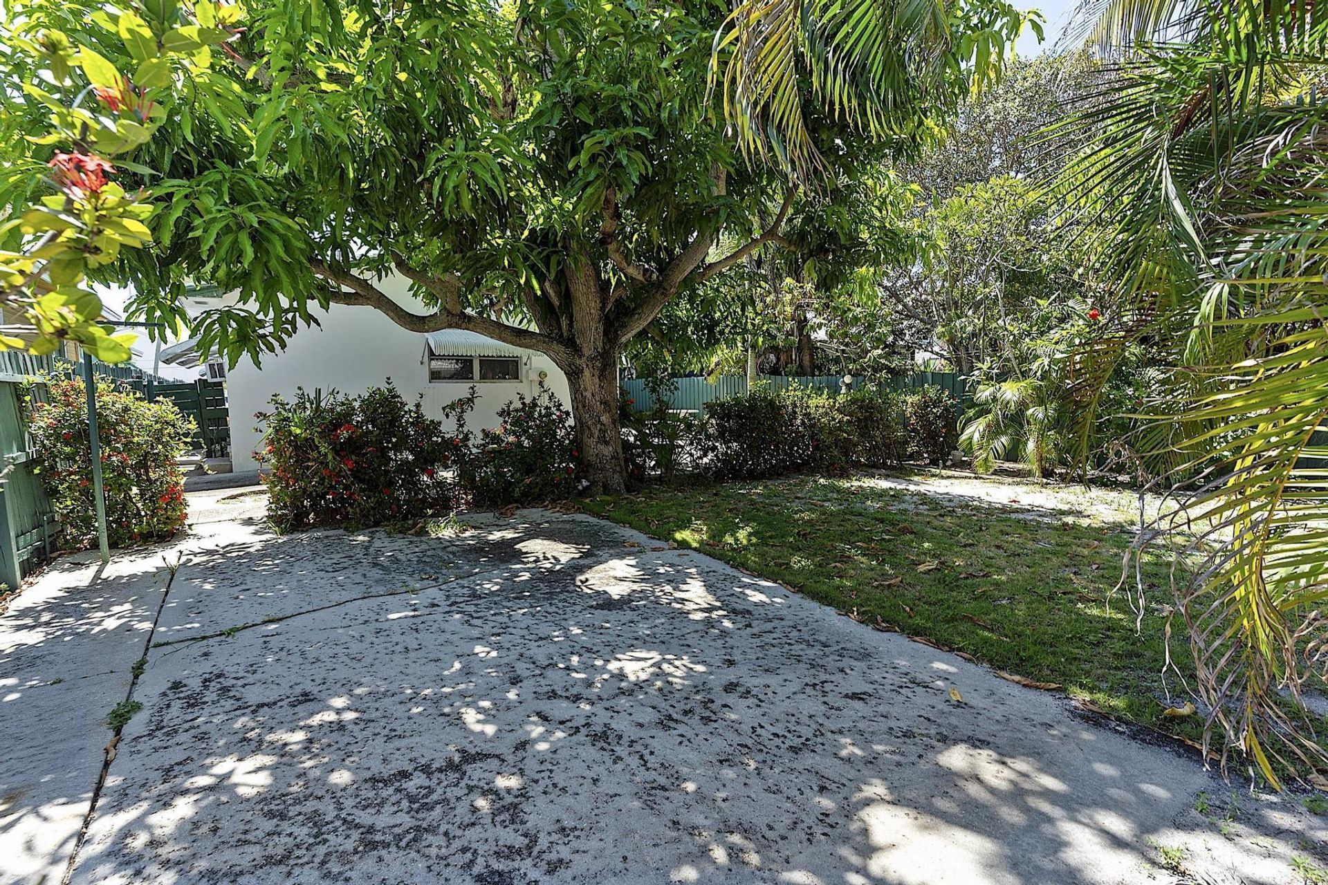 215 N M Street, Lake Worth Beach, FL 33460 Photo