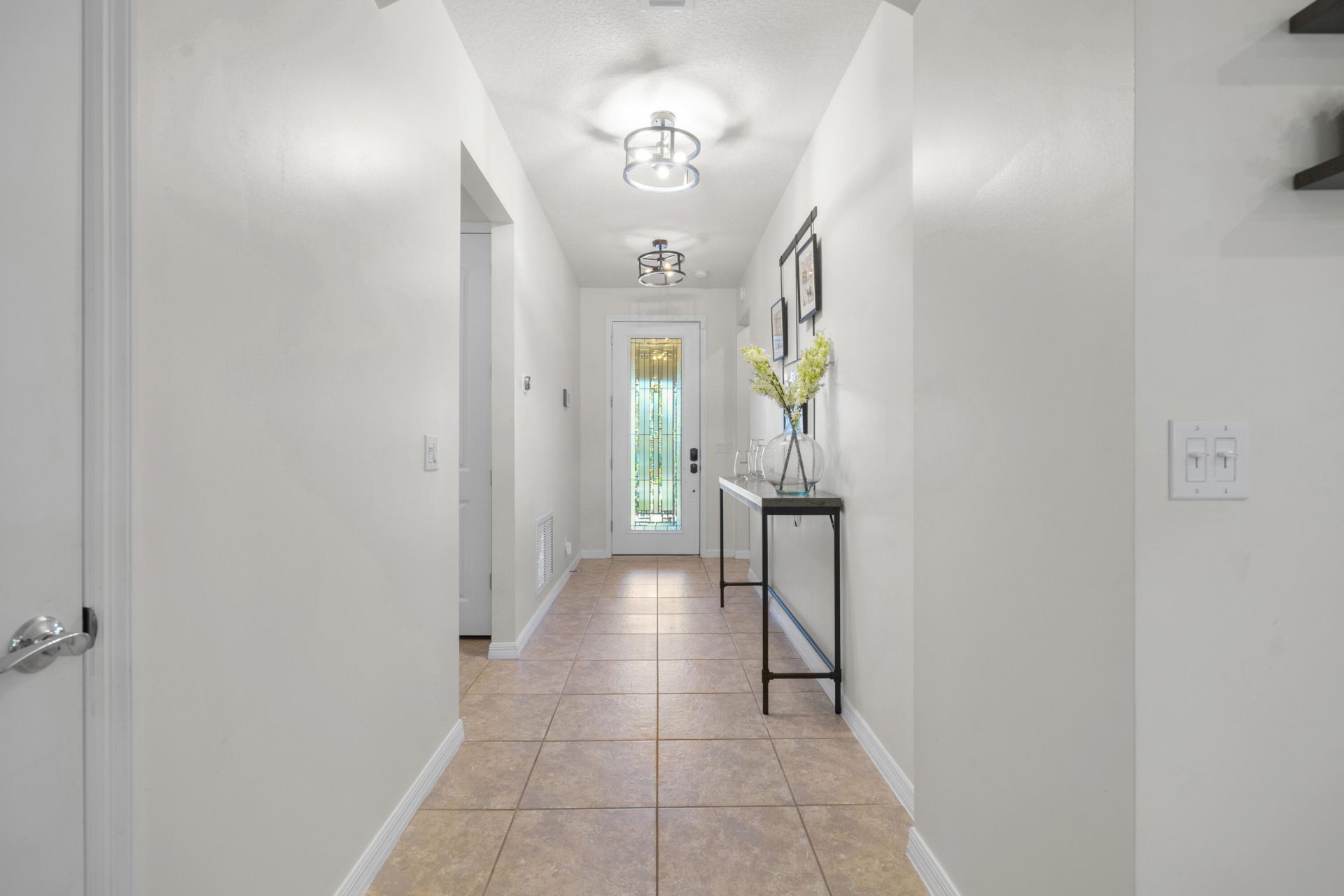560 SE Monet Drive, Port Saint Lucie, FL 34984 Photo