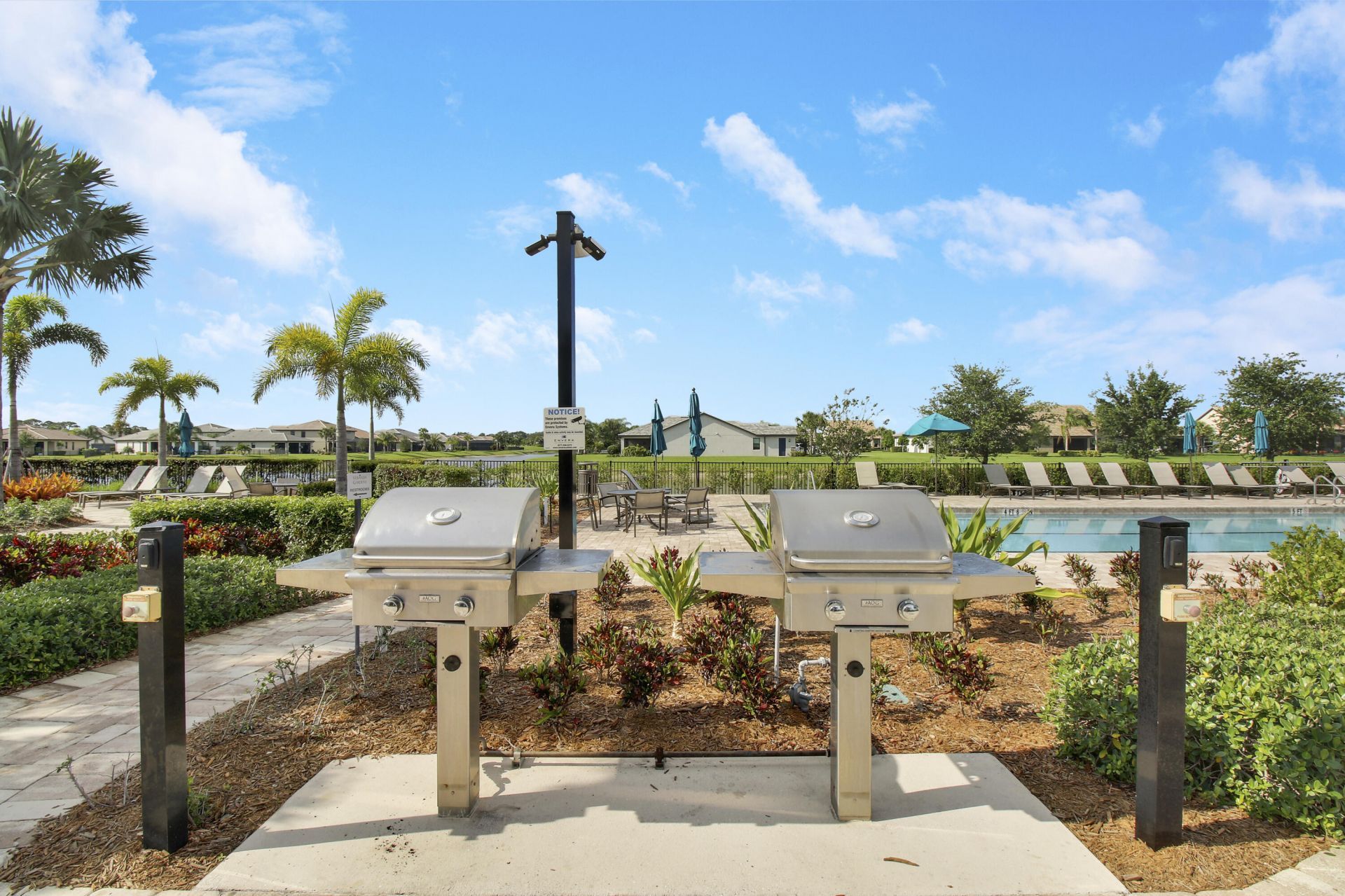 560 SE Monet Drive, Port Saint Lucie, FL 34984 Photo