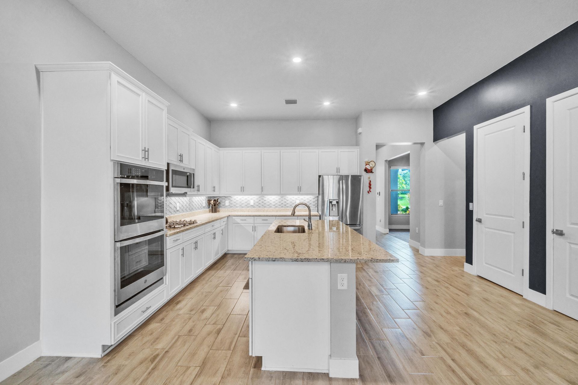 7524 N Blue Spring Drive, Parkland, FL 33067 Photo