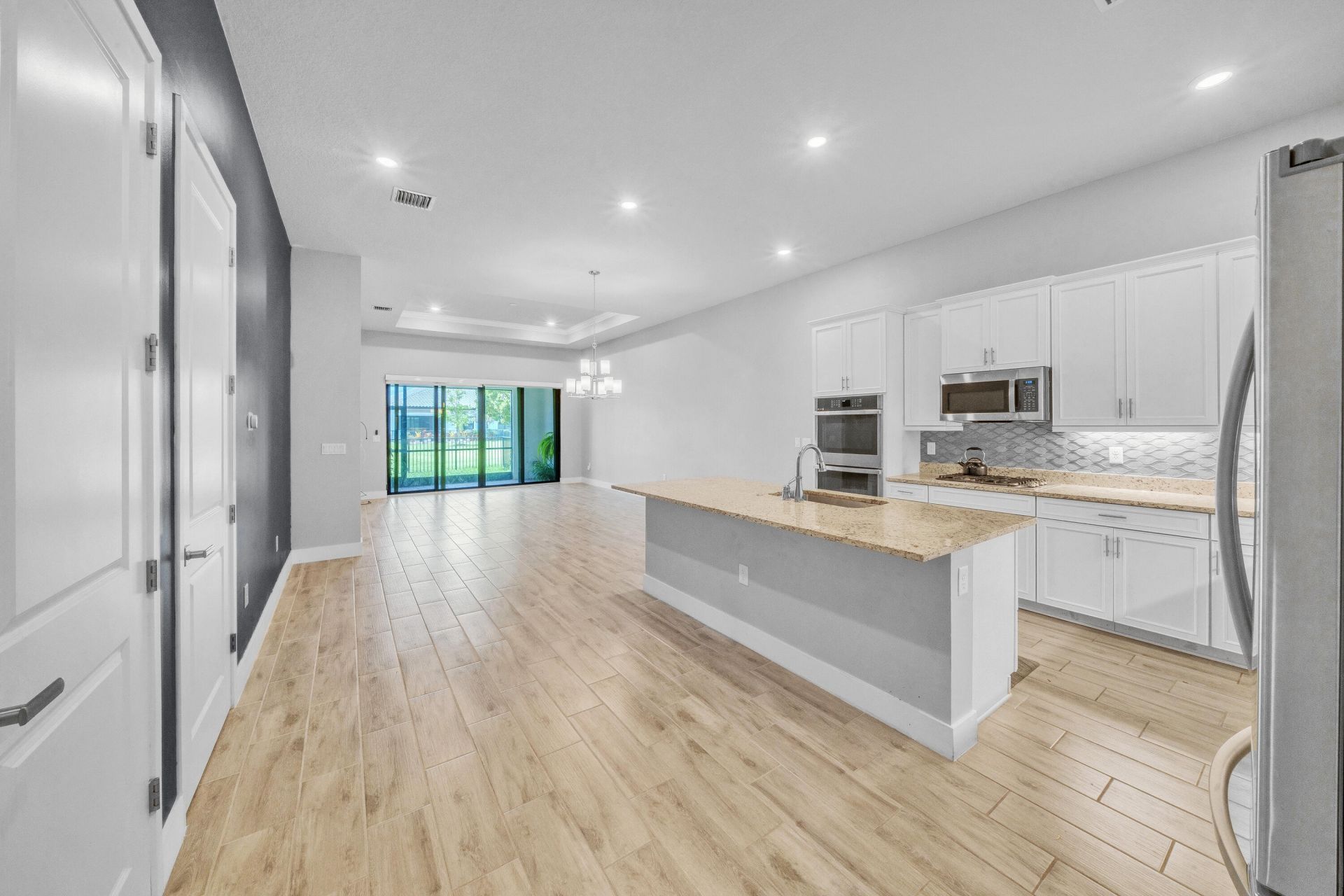 7524 N Blue Spring Drive, Parkland, FL 33067 Photo