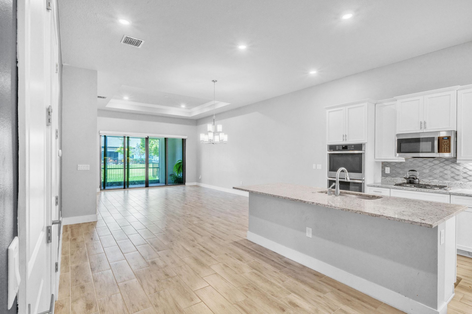7524 N Blue Spring Drive, Parkland, FL 33067 Photo