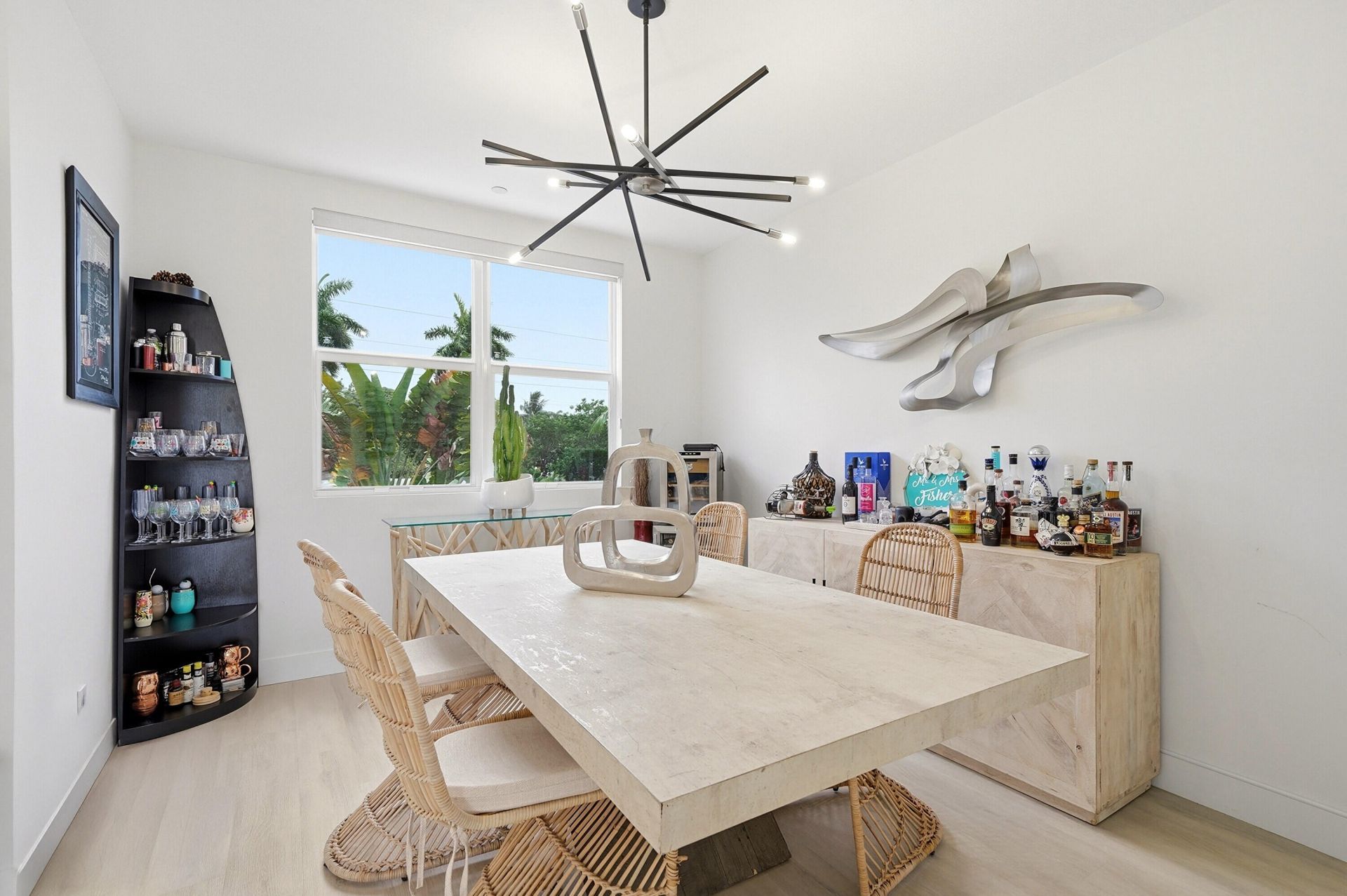 1210 NE 11th Avenue, Fort Lauderdale, FL 33304 Photo