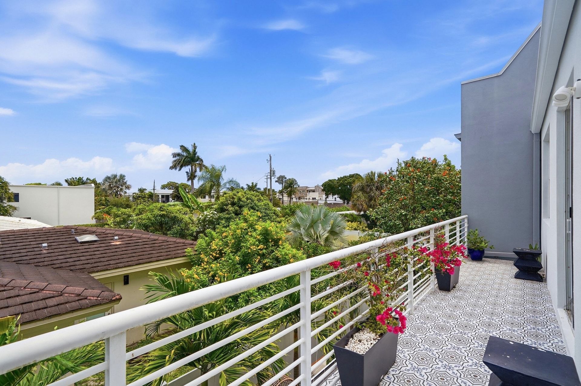 1210 NE 11th Avenue, Fort Lauderdale, FL 33304 Photo
