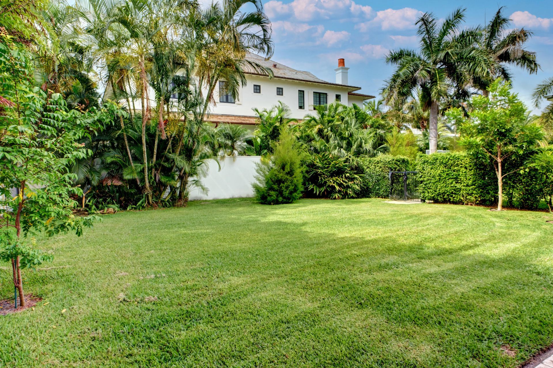 329 Andrews Avenue, Delray Beach, FL 33483 Photo